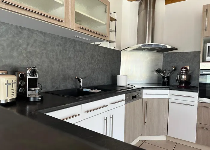 Au Calme A 15 Min D'albi, 7 Personnes * Taix