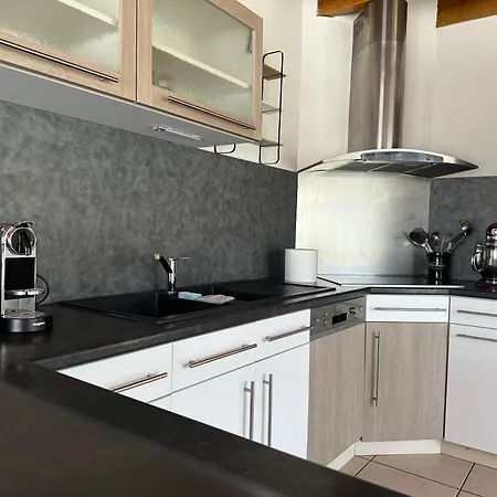 Au Calme A 15 Min D'albi, 7 Personnes * Taix