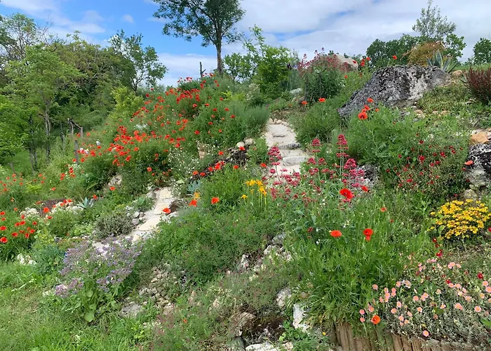 Au Calme A 15 Min D'albi, 7 Personnes