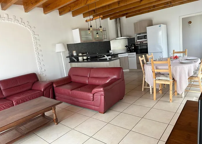 Au Calme A 15 Min D'albi, 7 Personnes Prázdninový dům