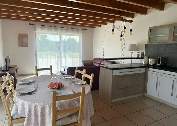 Prázdninový dům Au Calme A 15 Min D'albi, 7 Personnes