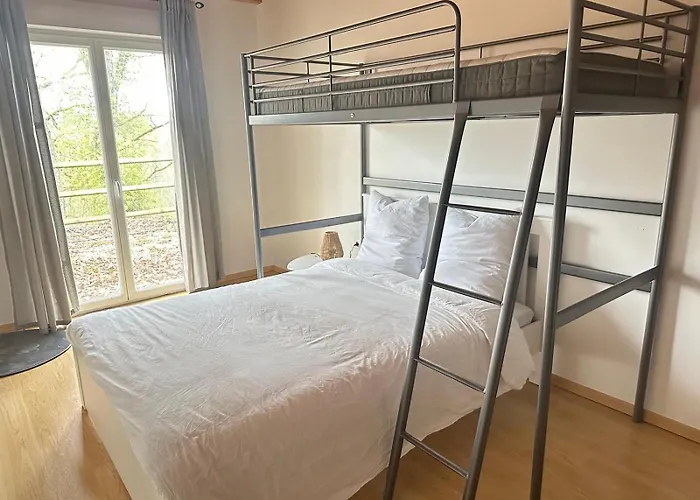 Au Calme A 15 Min D'albi, 7 Personnes *